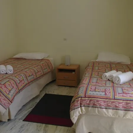 Modern Near Acropolis Peaceful Location. Apartment *